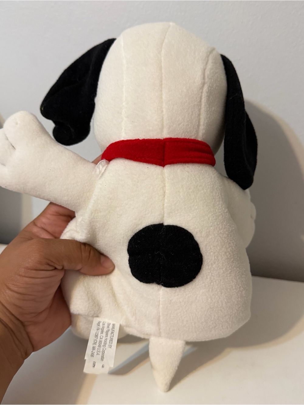 Snoopy Puppet - Picture 2 of 5